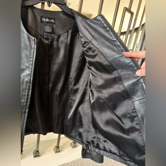 Style & Co. Women's Sleek Black Leather Jacket - Picture 7 of 8